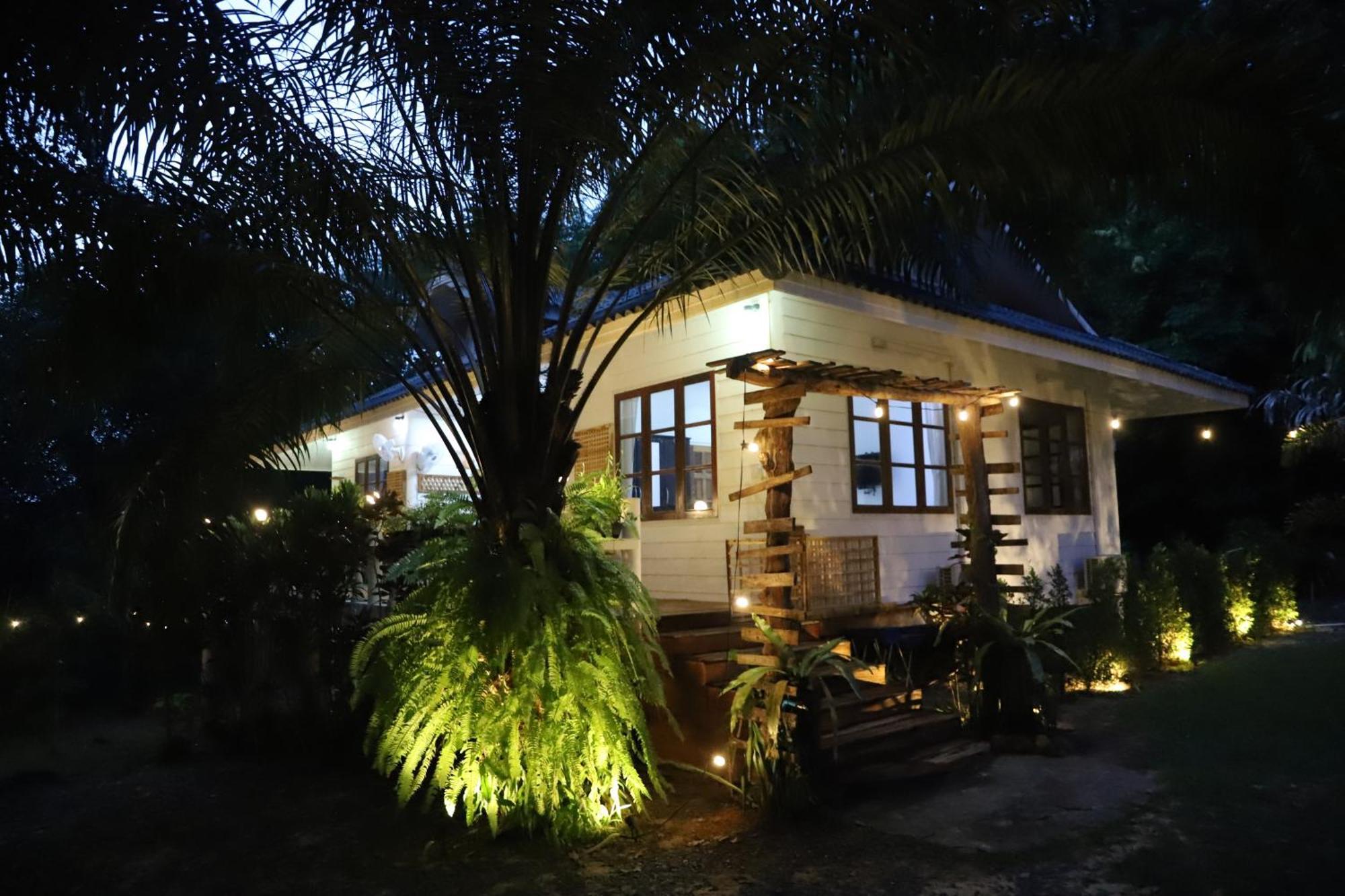 Hotel Kood Life Ko Kut Exterior foto