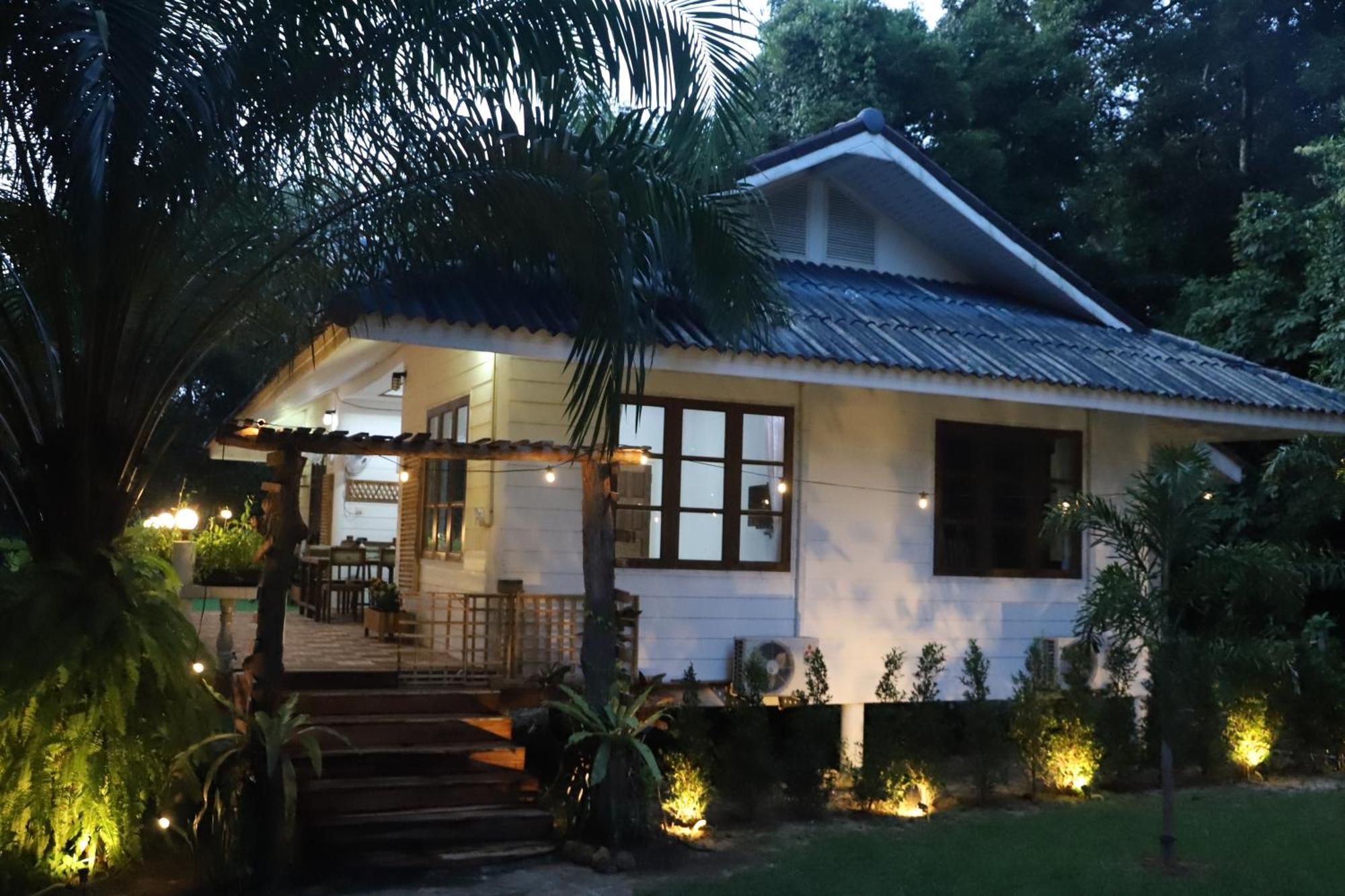 Hotel Kood Life Ko Kut Exterior foto