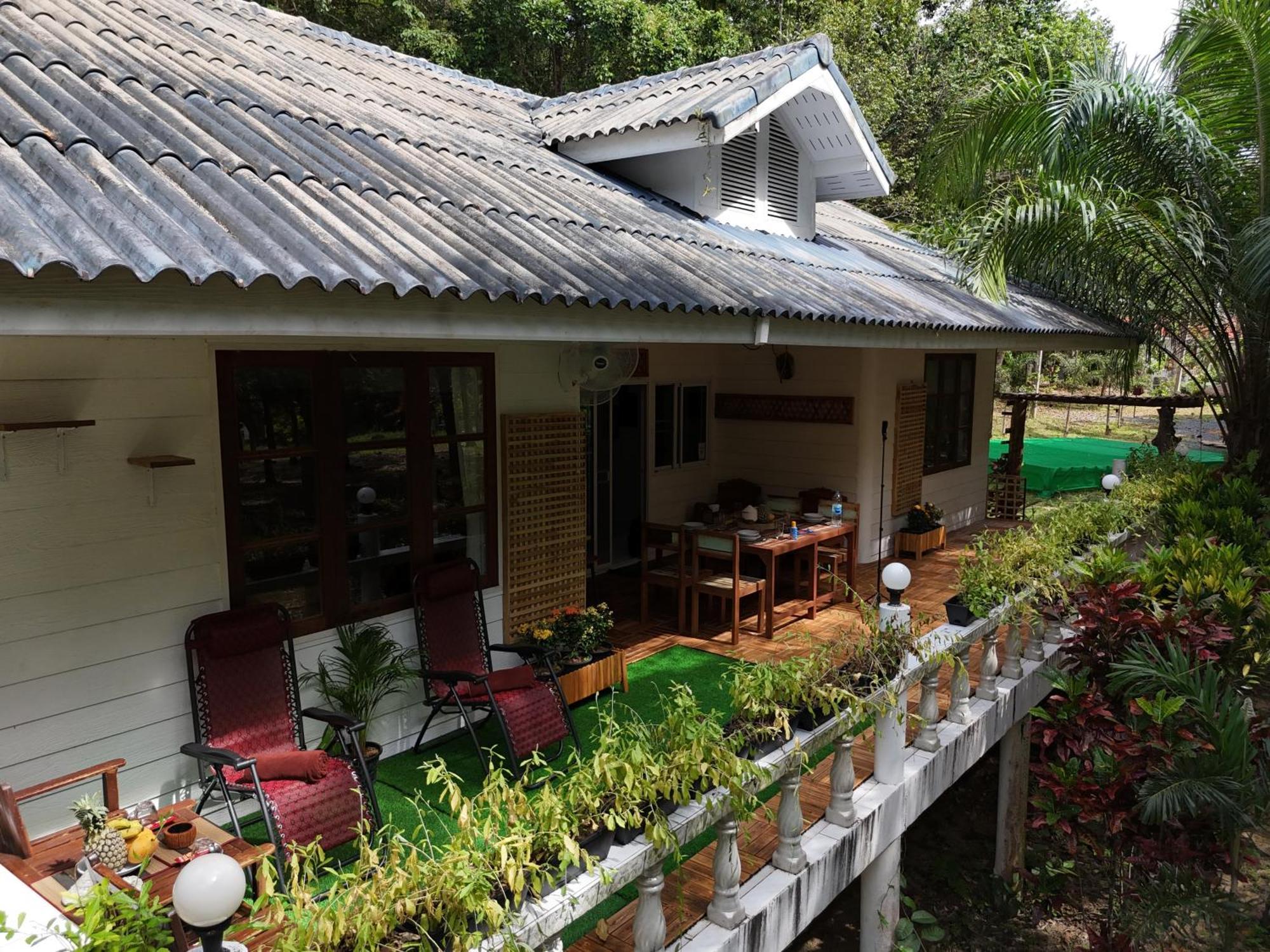 Hotel Kood Life Ko Kut Exterior foto