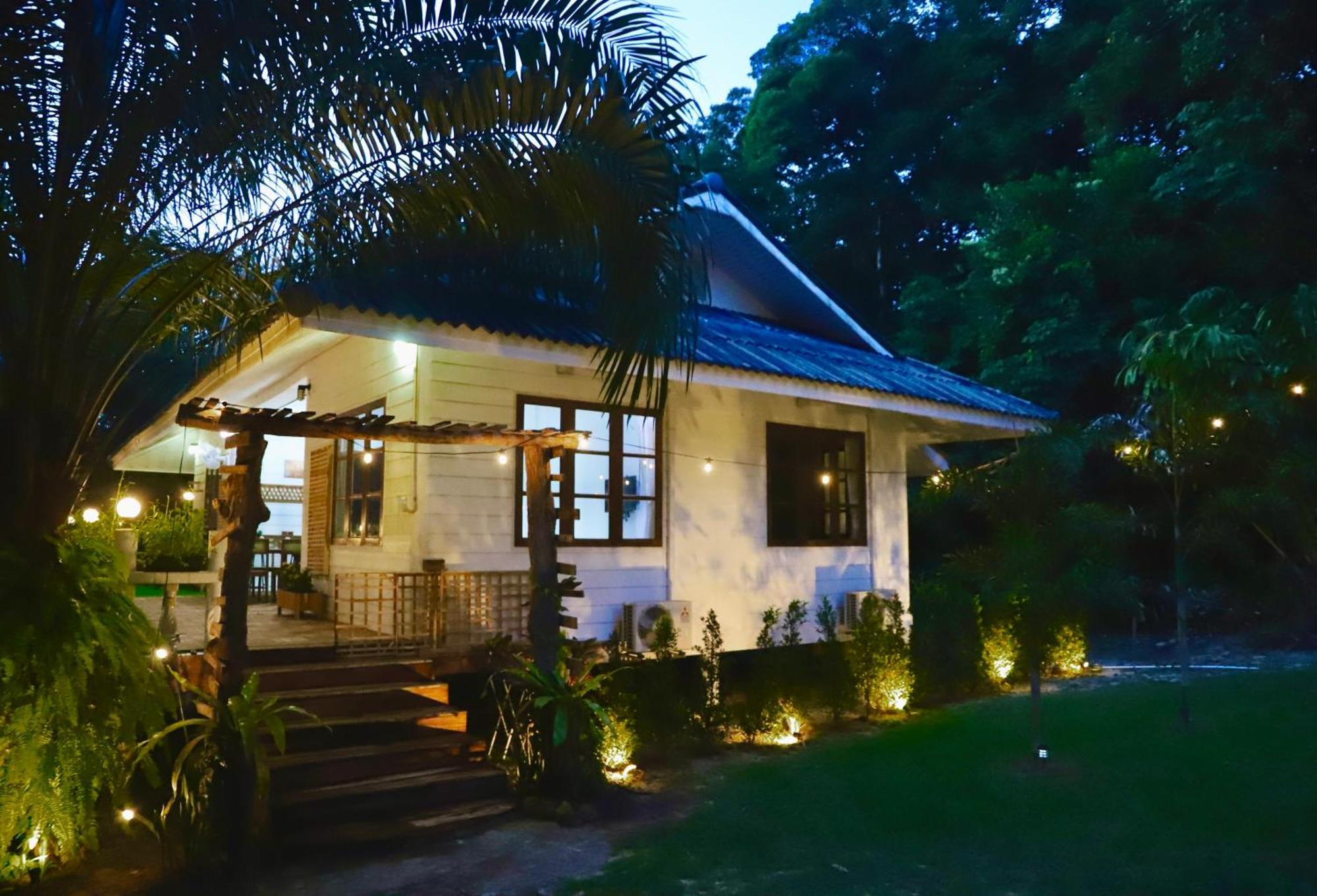 Hotel Kood Life Ko Kut Exterior foto